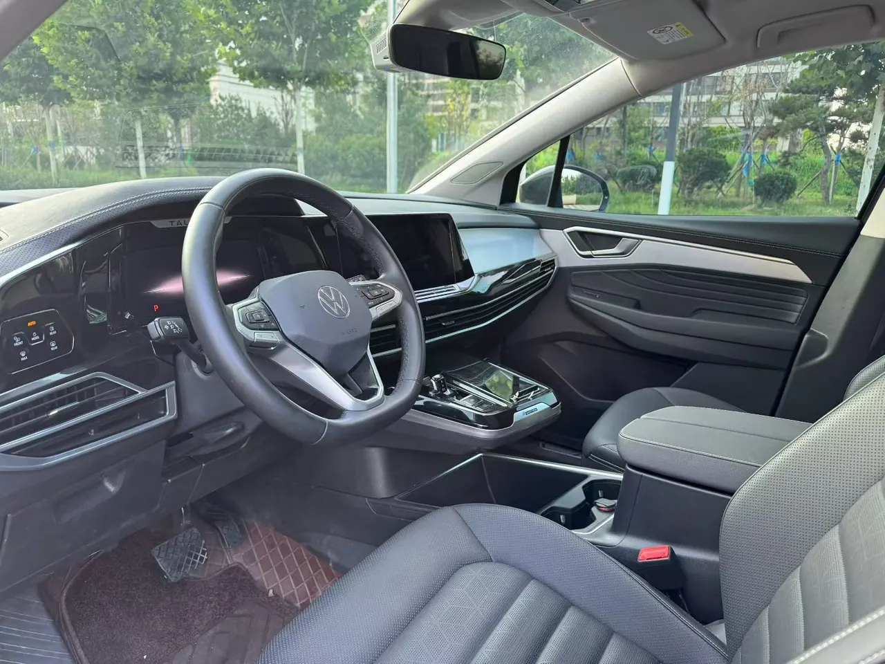 Volkswagen 2024 model range 2.0TSI 380TSI four-wheel drive luxury version Pro7 automatic gear 7