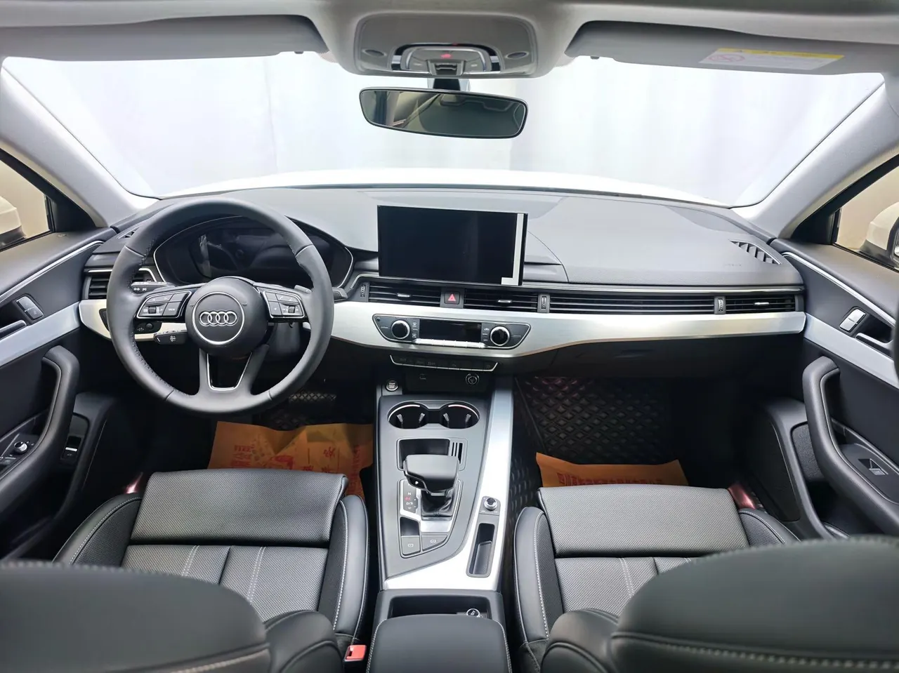 Audi 2024 A4L 2.0TFSI 40TFSI Fashion Dynamic Automatic 7