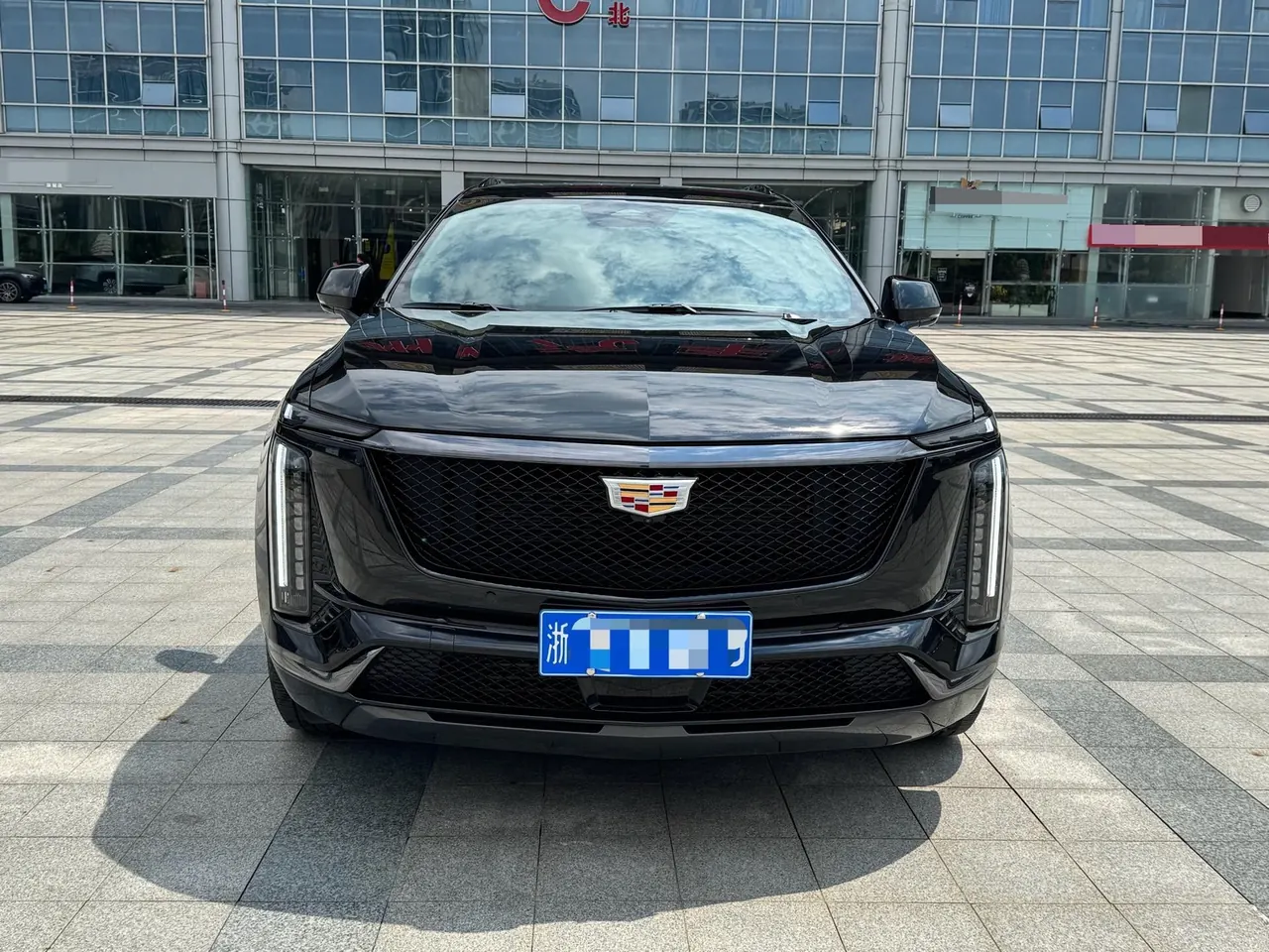 Cadillac 2025 XT5 48V 2.0T Luxury Automatic Gear 2