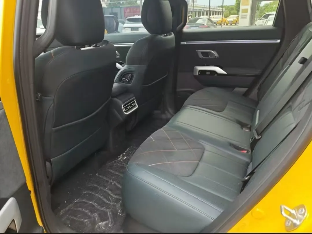 ChangAn Deepal 2025 G318 Worry-Free Crossing Edition Four-wheel Drive Secret Edition Automatic Gear 2