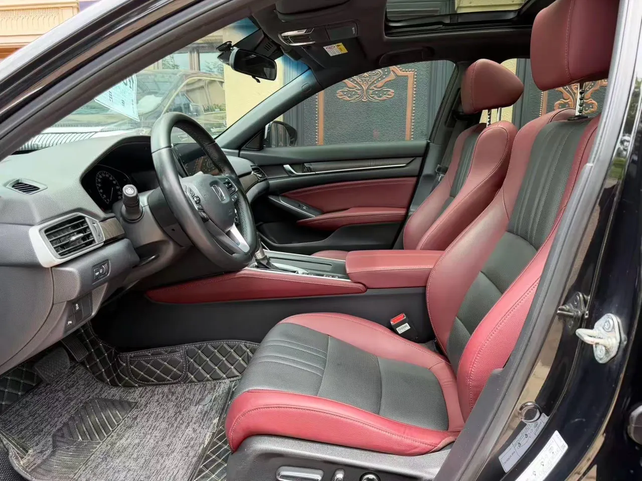 Honda INSPIRE (Yingshi Pai) 2022 INSPIRE 1.5T Stepless 260TURBO Jingyue Edition Automatic Gear 4
