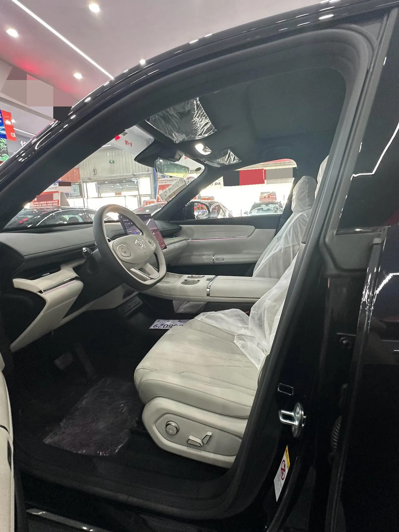 Qiyuan 2025 Q07 1.5T stepless 215 flagship PLUS automatic gear 3