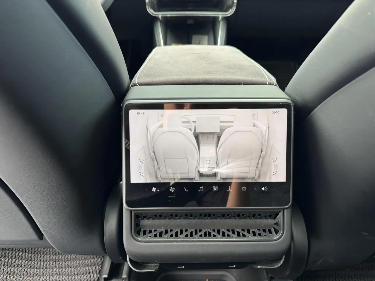 Tesla 2025 Model Y Rear Wheel Drive First Edition Automatic Transmission 9