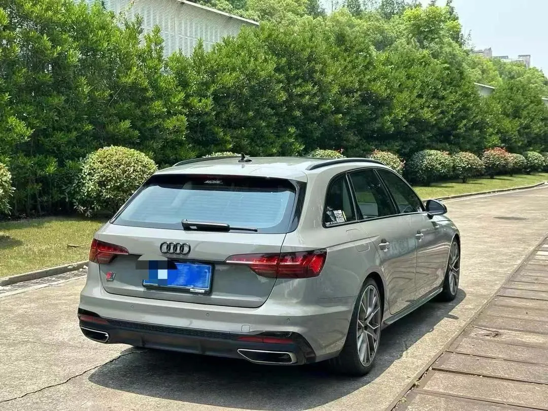 Audi A4 (Imported) 2021 A4 Allroad Quattro 2.0TFSI Discovery Auto 6