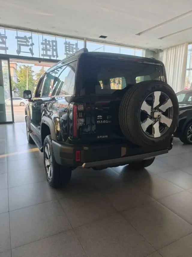 Beijing 2026 BJ40e long endurance 201 Max automatic gear 4