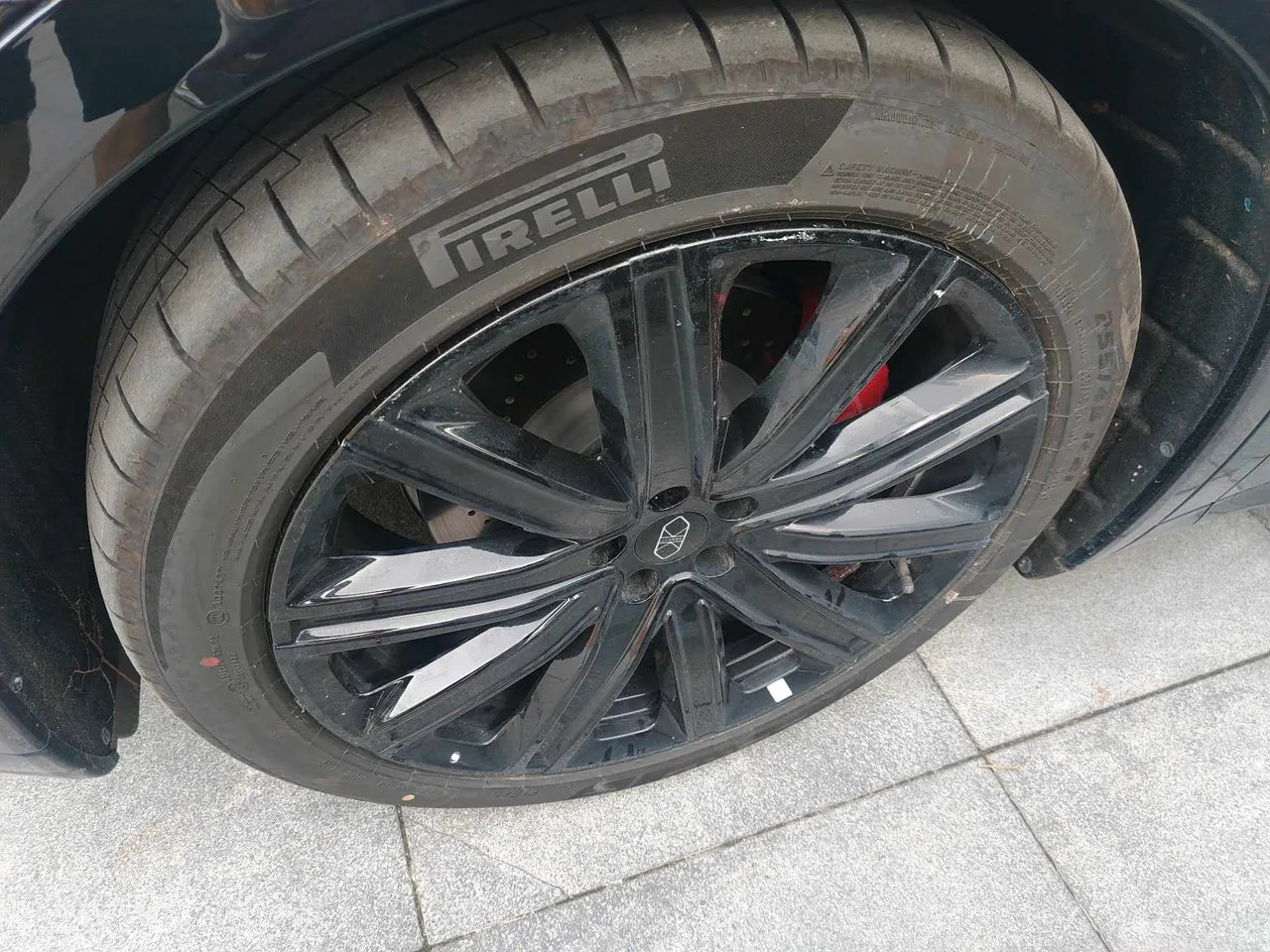Intellectual 2024 R 7 736km UItra automatic gear 2