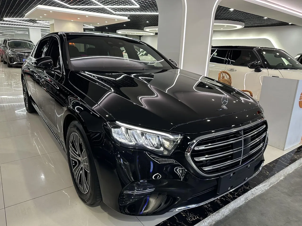 Open image lightbox: Mercedes Benz E Class 2026 E 260 L 48V 2.0T Automatic
