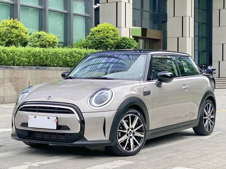 MINI Mini (Imported) 2023 Mini Cooper 1.5T Artist (Modified) Automatic Gear - View 1