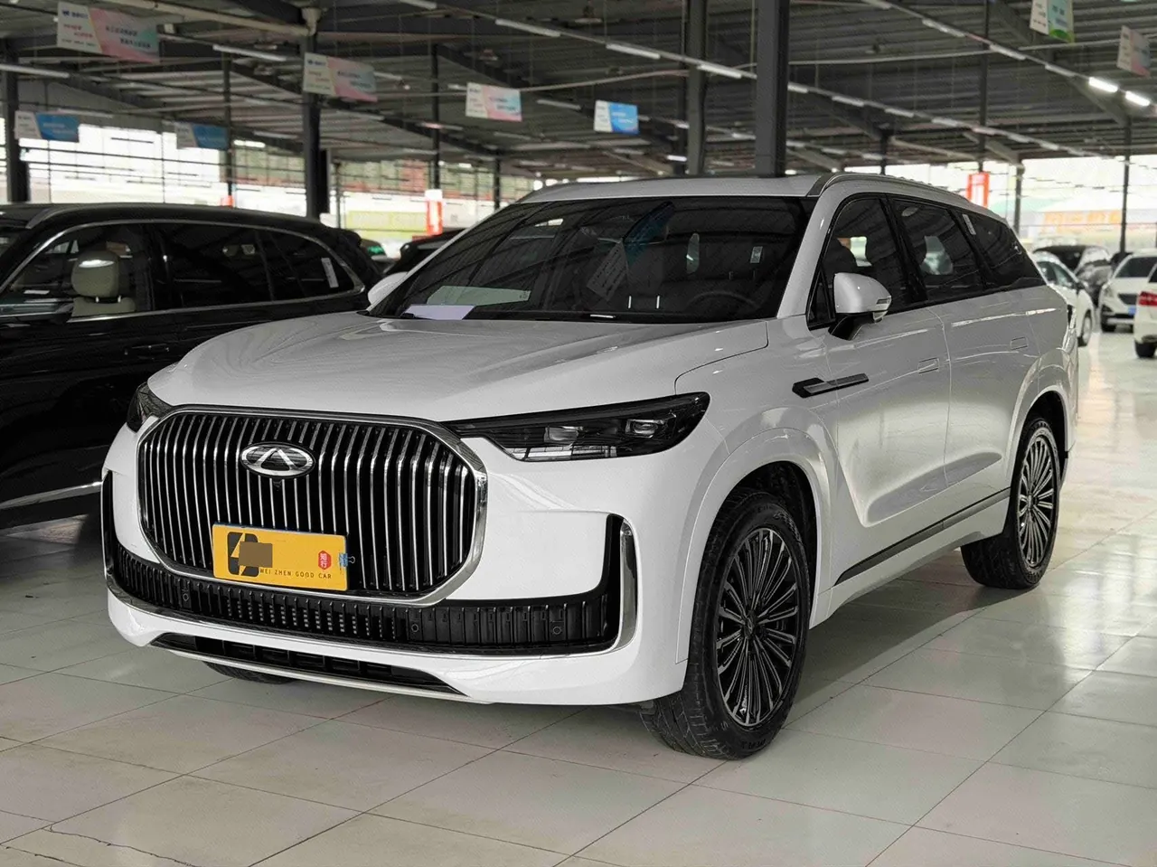 打开图片灯箱:Chery 2025 Ruihu 9 2.0T Two-wheel Drive Premium Edition 5-seat Automatic Gear