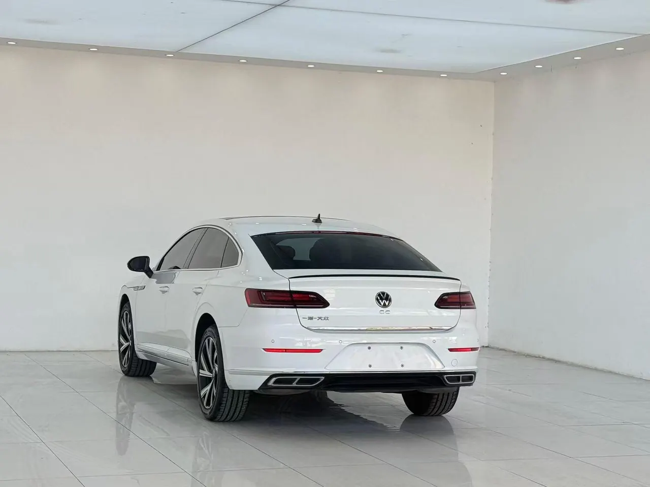 Volkswagen 2026 CC 2.0TSI 330TSI dazzling 30 million selection of automatic gear 9
