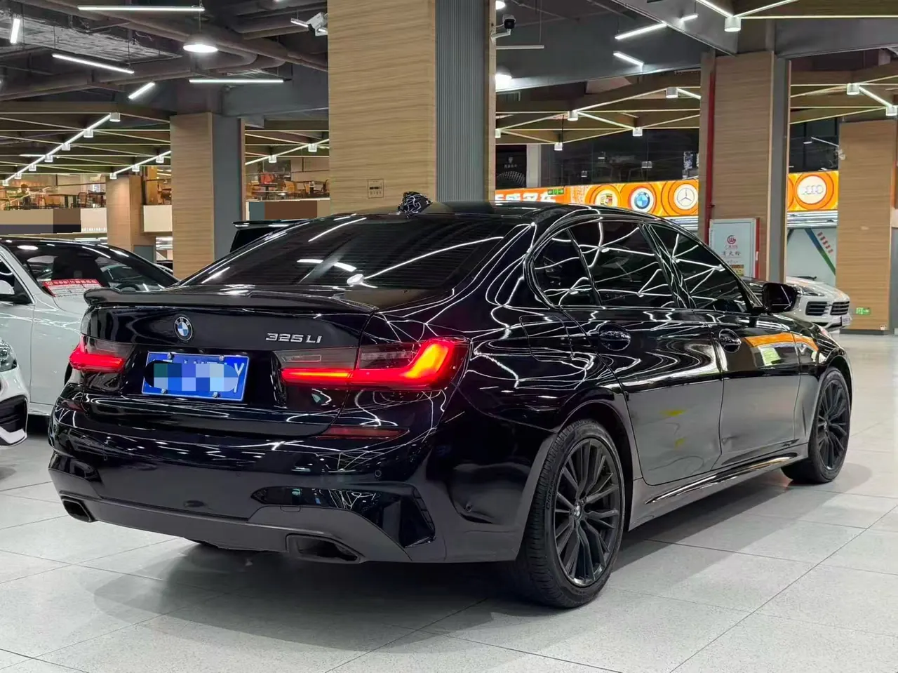 BMW 3 Series 2021 325Li 2.0T M Sports Obsidian Night Kit (Changed) Automatic Gear 4