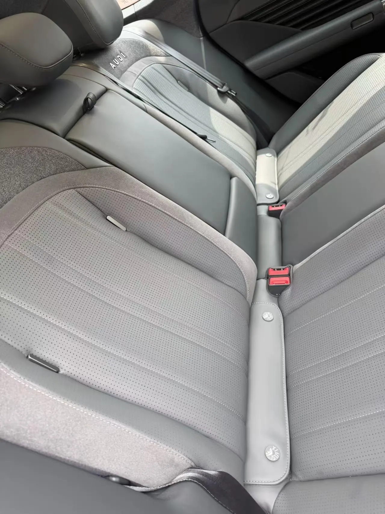 AUDI 2026 E5 Sportback Pioneer Automatic Gear 4