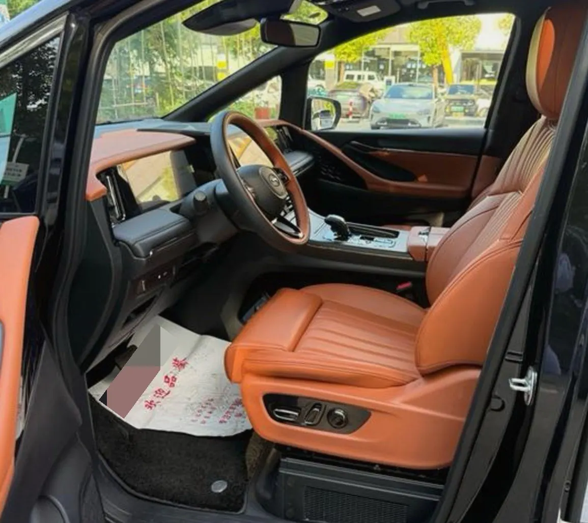 Chuanqi 2026 M8 Double Engine 2.0T Extreme Edition Automatic Gear 4
