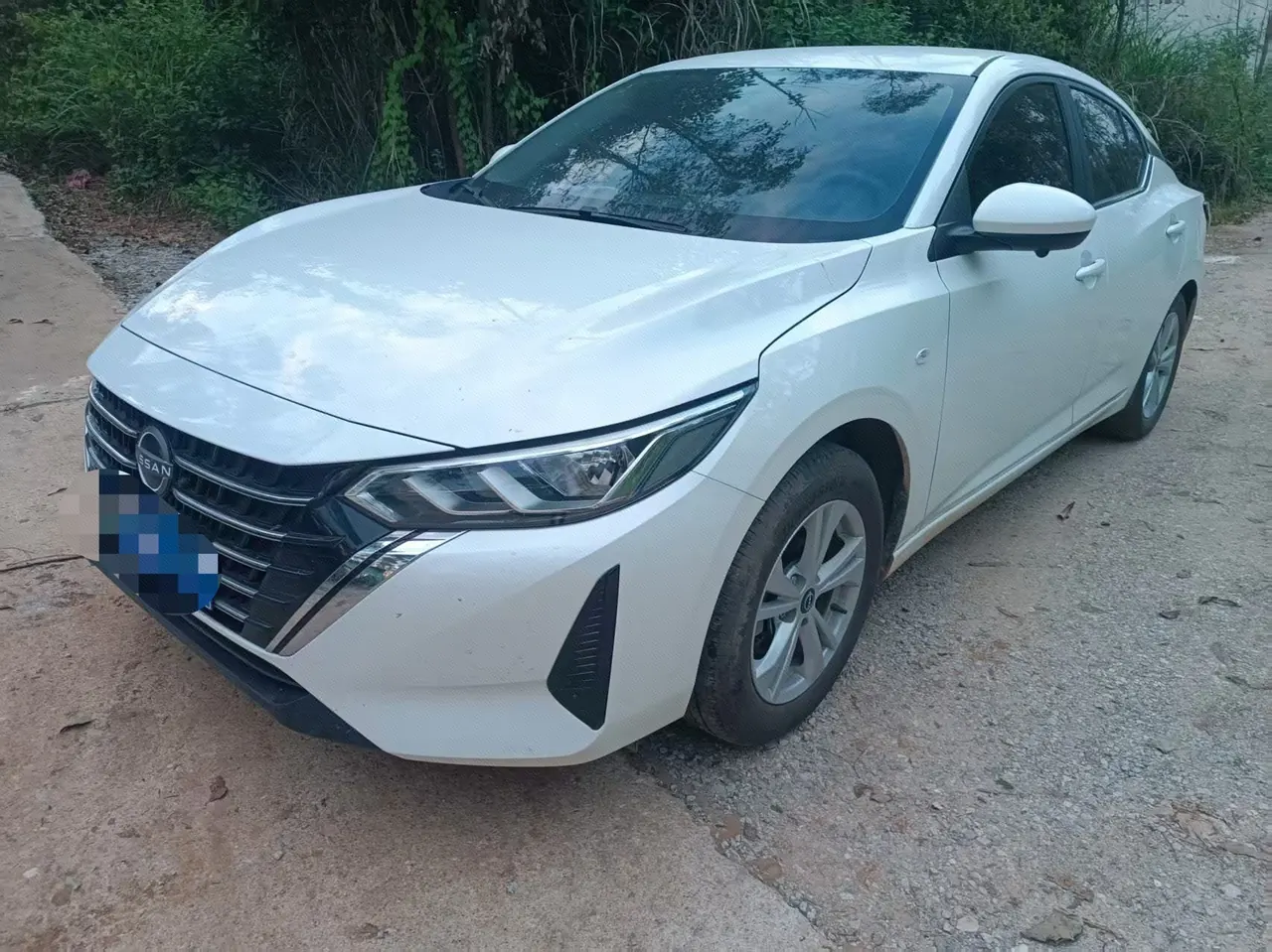 Open image lightbox: Nissan 2026 Sylphy 1.6 stepless worry-free version of automatic gear