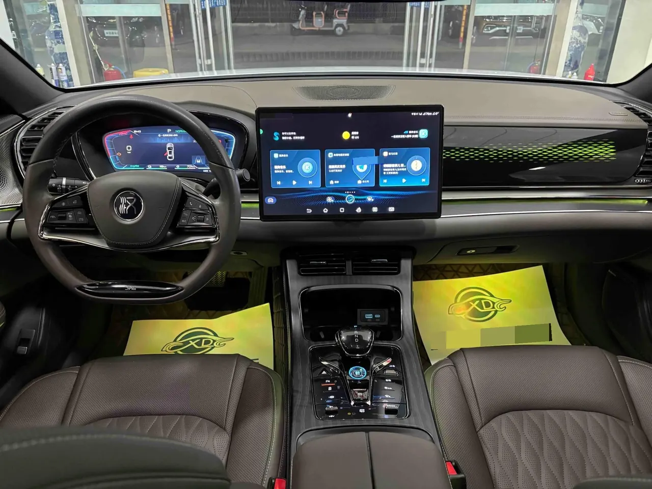 BYD 2023 Han DM-i 1.5T stepless champion version 121KM exclusive automatic gear 3