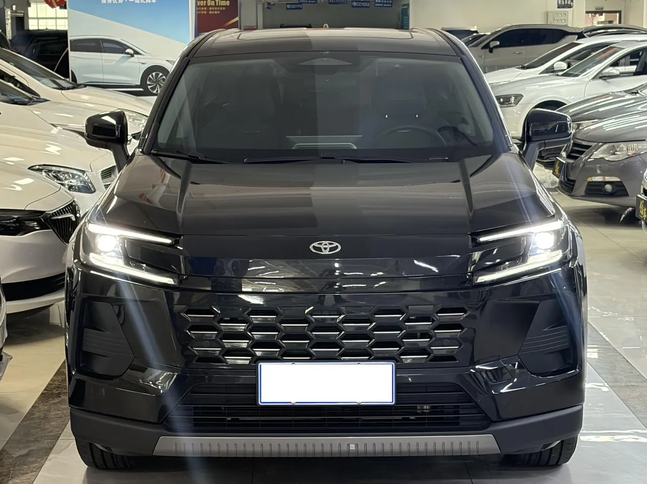 Toyota 2026 Weilanda Dual Engine 2.0 Stepless Intelligent Electric Hybrid AIR Automatic Transmission 2