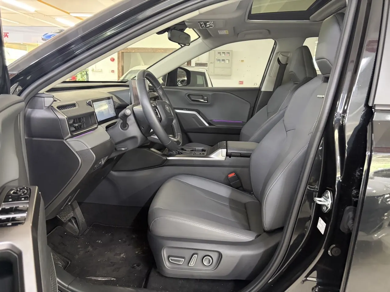 Toyota 2026 Weilanda Dual Engine 2.0 Stepless Intelligent Electric Hybrid AIR Automatic Transmission 3
