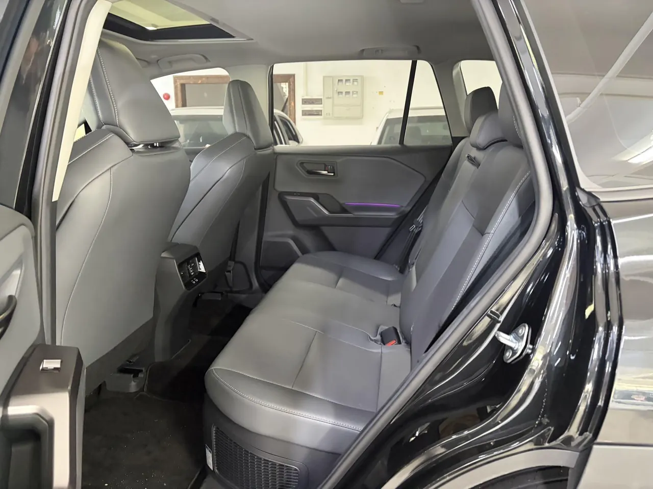Toyota 2026 Weilanda Dual Engine 2.0 Stepless Intelligent Electric Hybrid AIR Automatic Transmission 4