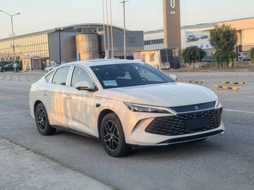 BYD 2026 Qin L DM-i 1.5 stepless 210KM Exceed automatic gear 3