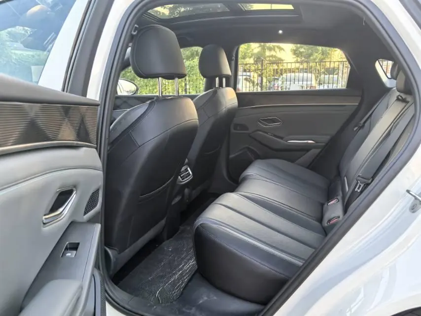 BYD 2026 Qin L DM-i 1.5 stepless 210KM Exceed automatic gear 8