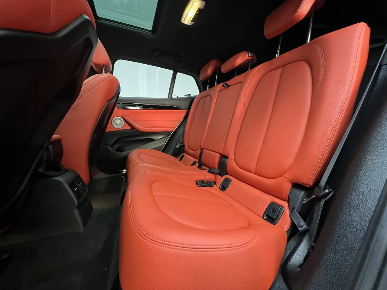 BMW 2021 X2 sDrive25i 2.0T Leading M Off-road Suit Automatic Gear 5