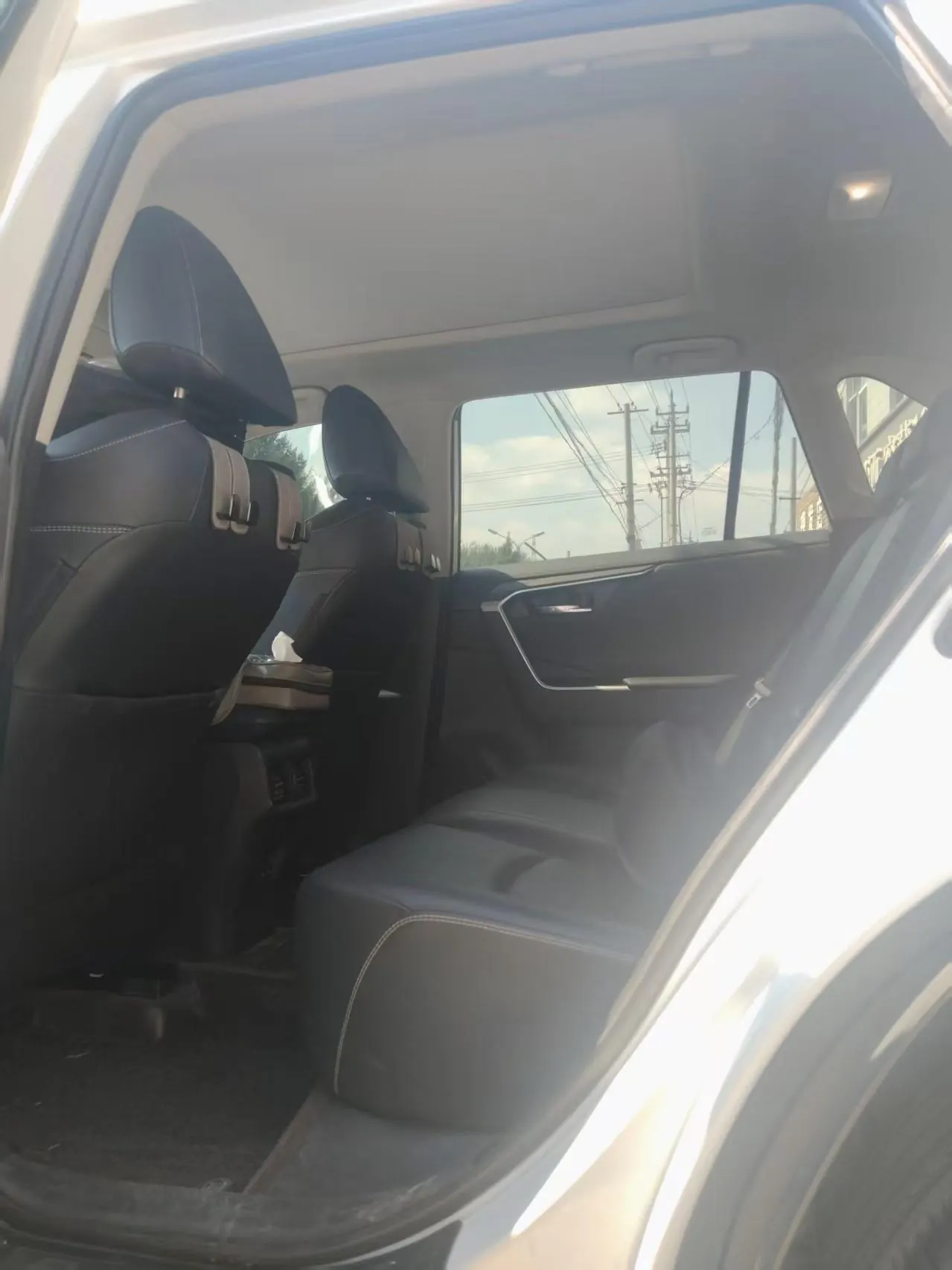 Toyota 2023 RAV4 Rongbo 2.0 Stepless Two-Drive Fashion Edition Automatic Gear 3
