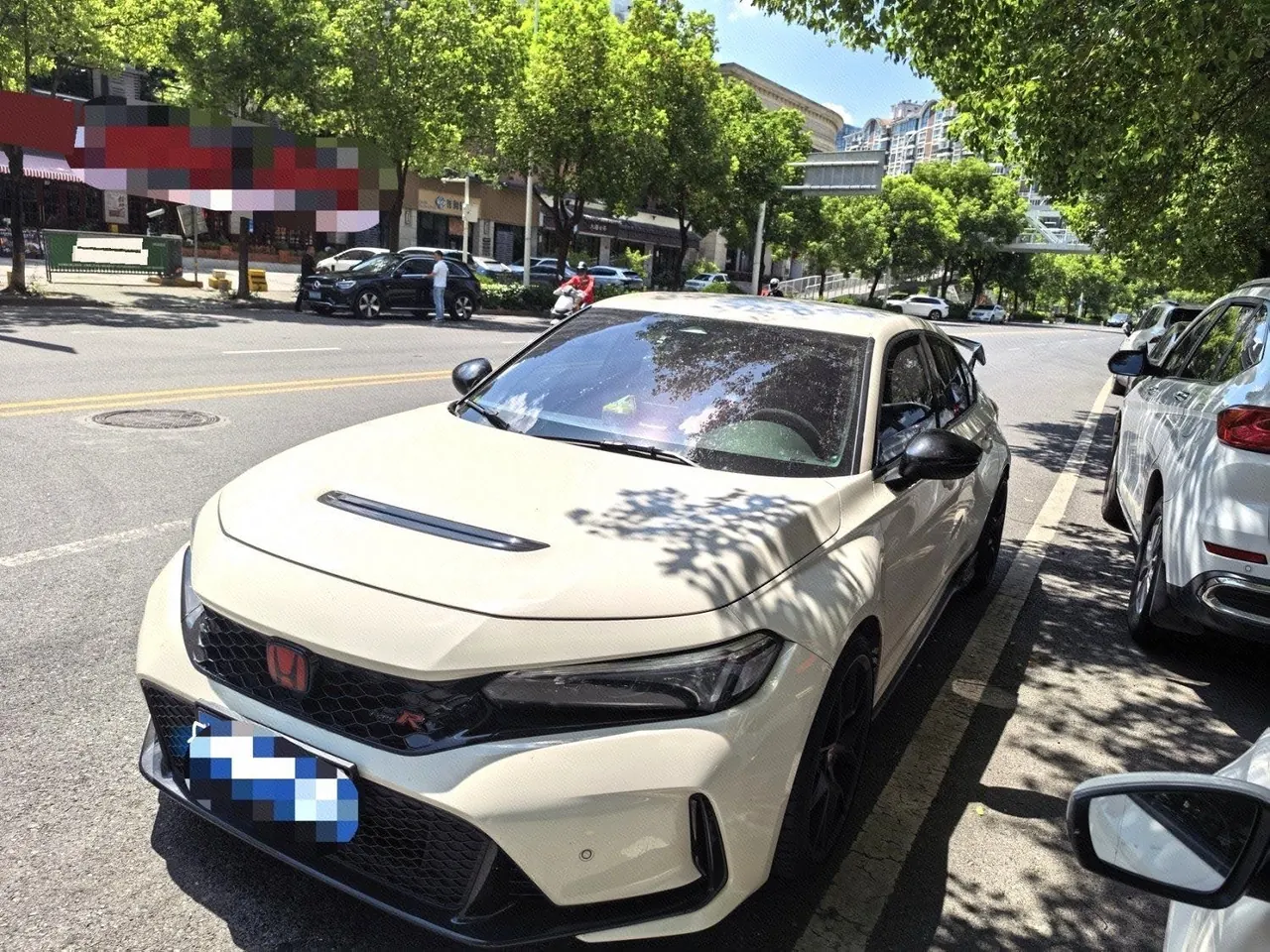打开图片灯箱:Honda Civic (Imported) 2023 Model Civic Type R 2.0T 420TURBO Manual Transmission