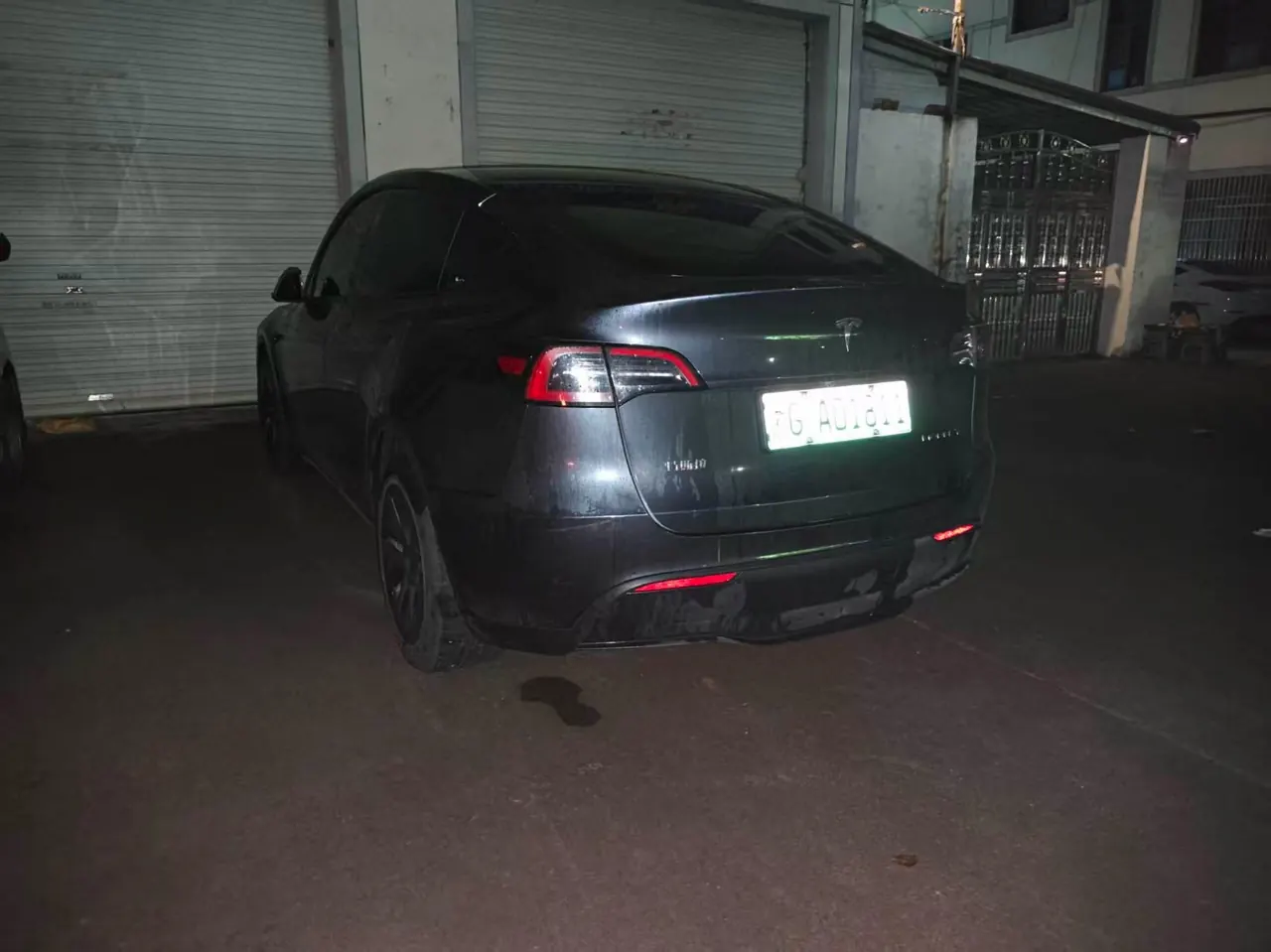 Tesla 2023 Model Y rear-wheel drive version automatic transmission 4