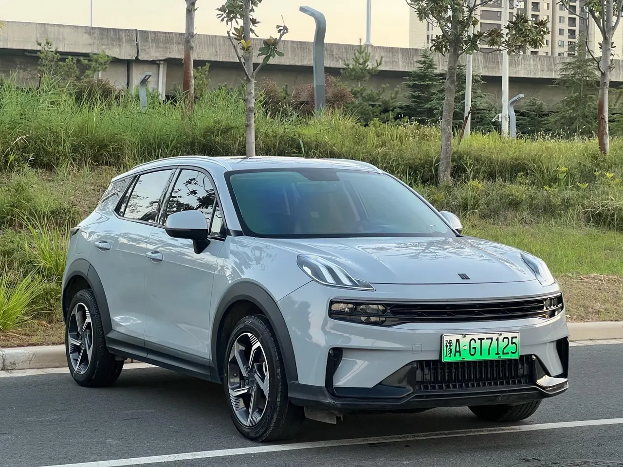 LYNK&amp;CO 06 New Energy 2023 LYNK&amp;CO 06 PHEV 1.5T Remix Hero Automatic Gear 3