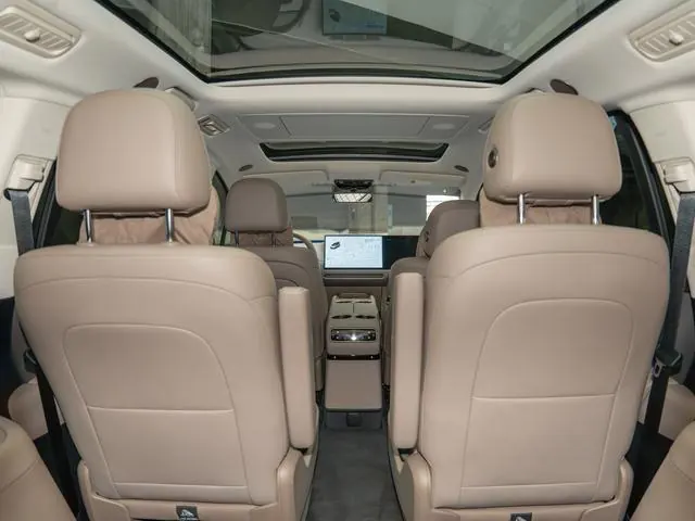 Li 2025 i8 Standard Edition Automatic Gear 11