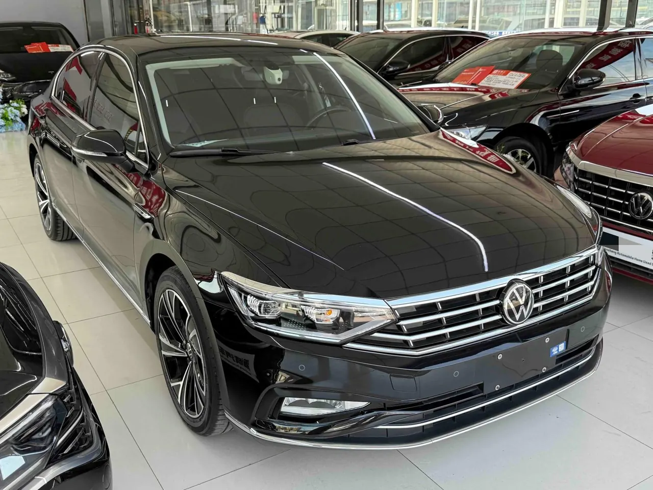 Volkswagen 2020 Magotan 2.0TSI 330TSI luxury automatic transmission 3