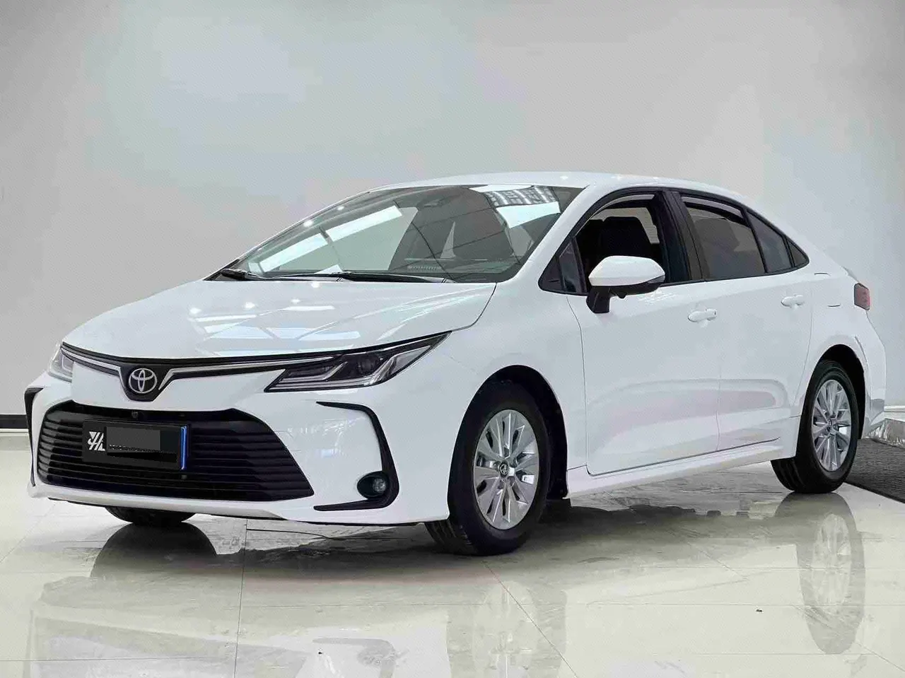 打开图片灯箱:Toyota 2022 Corolla 1.5 Stepless TNGA Pioneer Edition Automatic Transmission