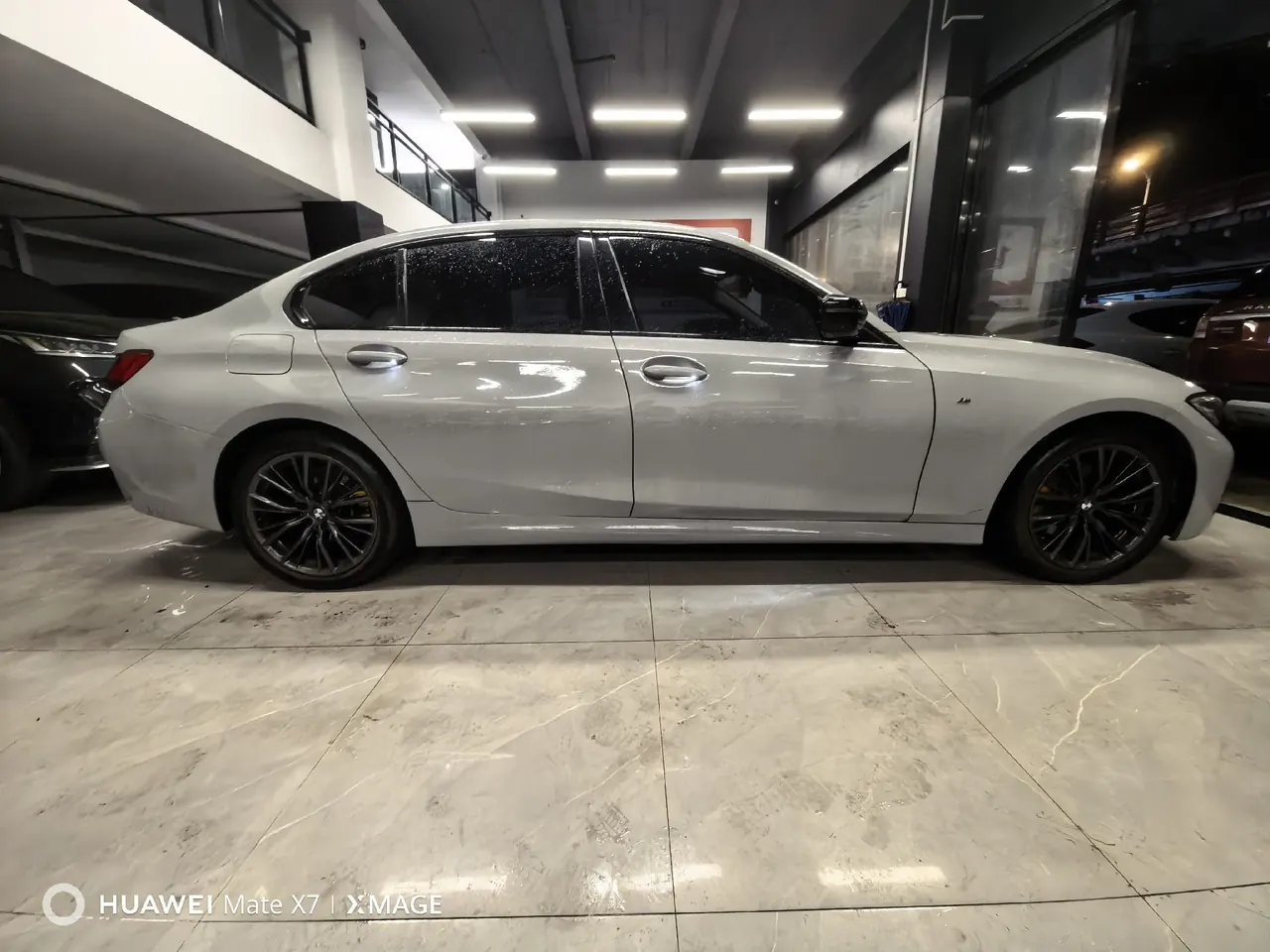 BMW 3 Series 2020 325Li 2.0T M Sports Obsidian Night Edition Automatic Gear 10