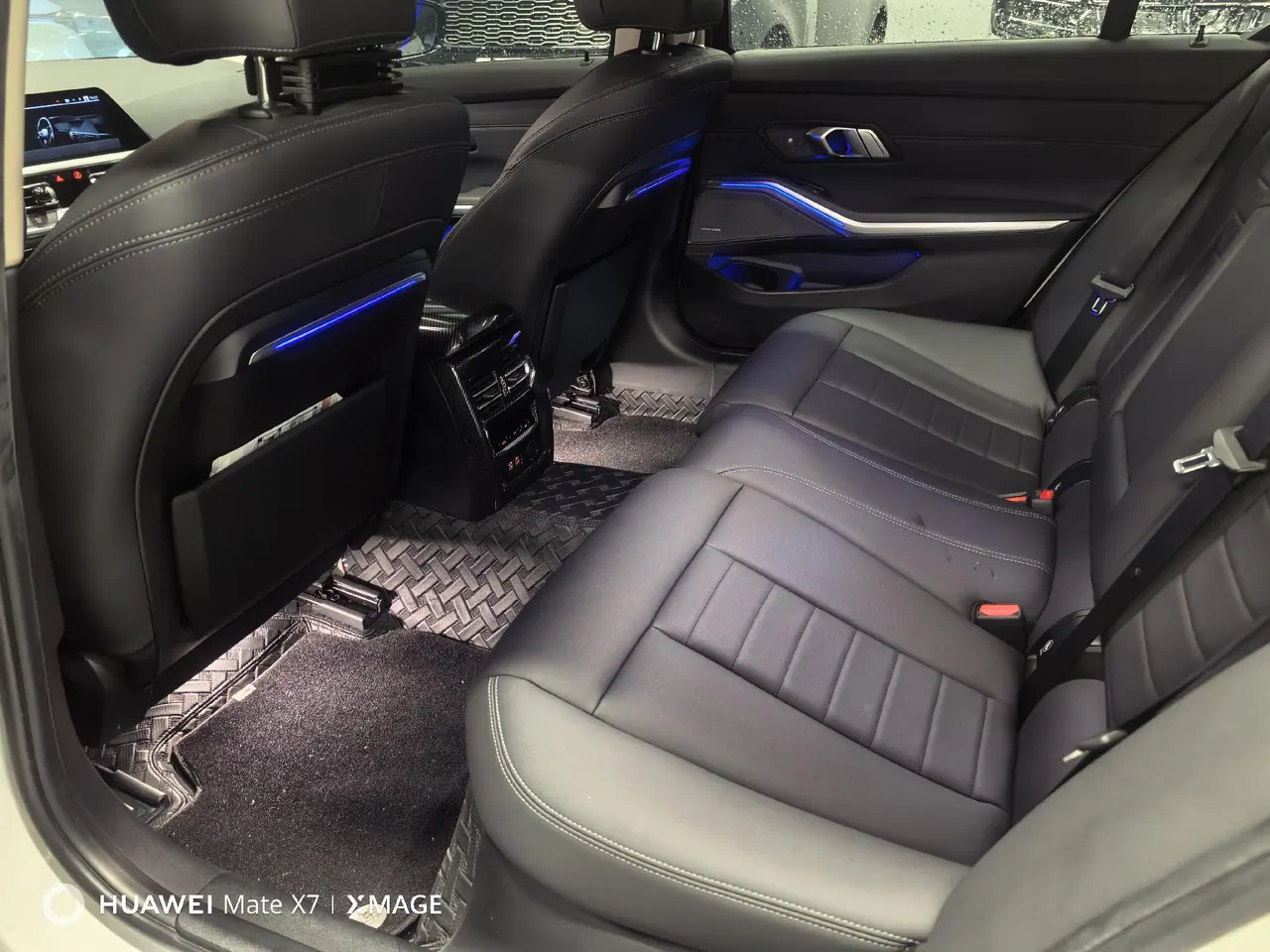 BMW 3 Series 2020 325Li 2.0T M Sports Obsidian Night Edition Automatic Gear 5