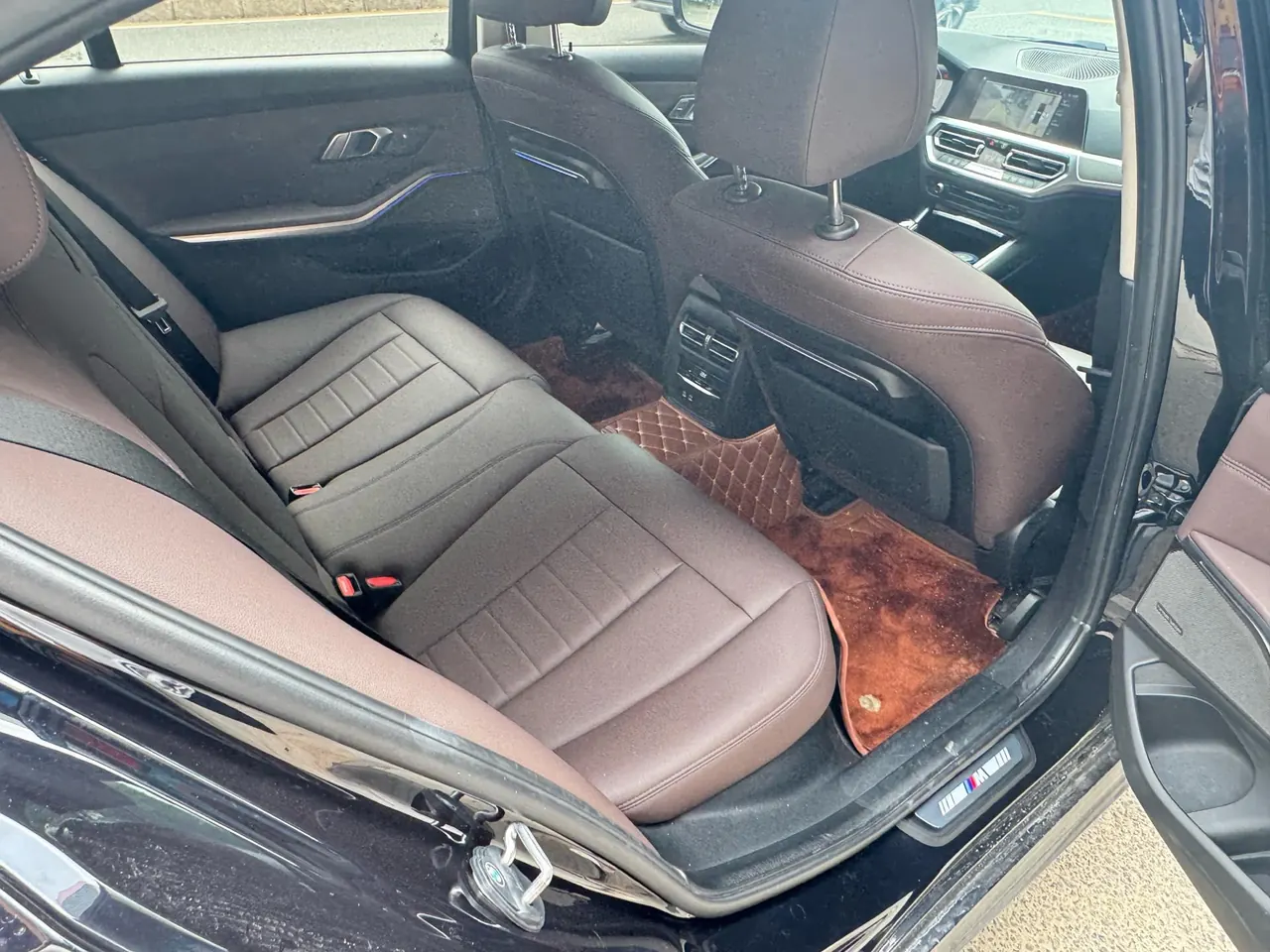 BMW 3 Series 2020 325Li 2.0T M Sports Obsidian Night Kit (Changed) Automatic Gear 9