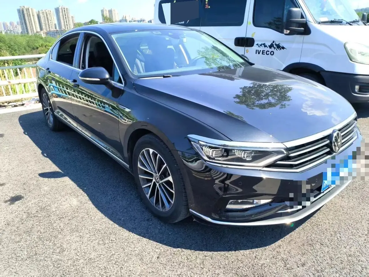 Volkswagen 2020 Magotan 2.0TSI 380TSI Luxury Automatic 3