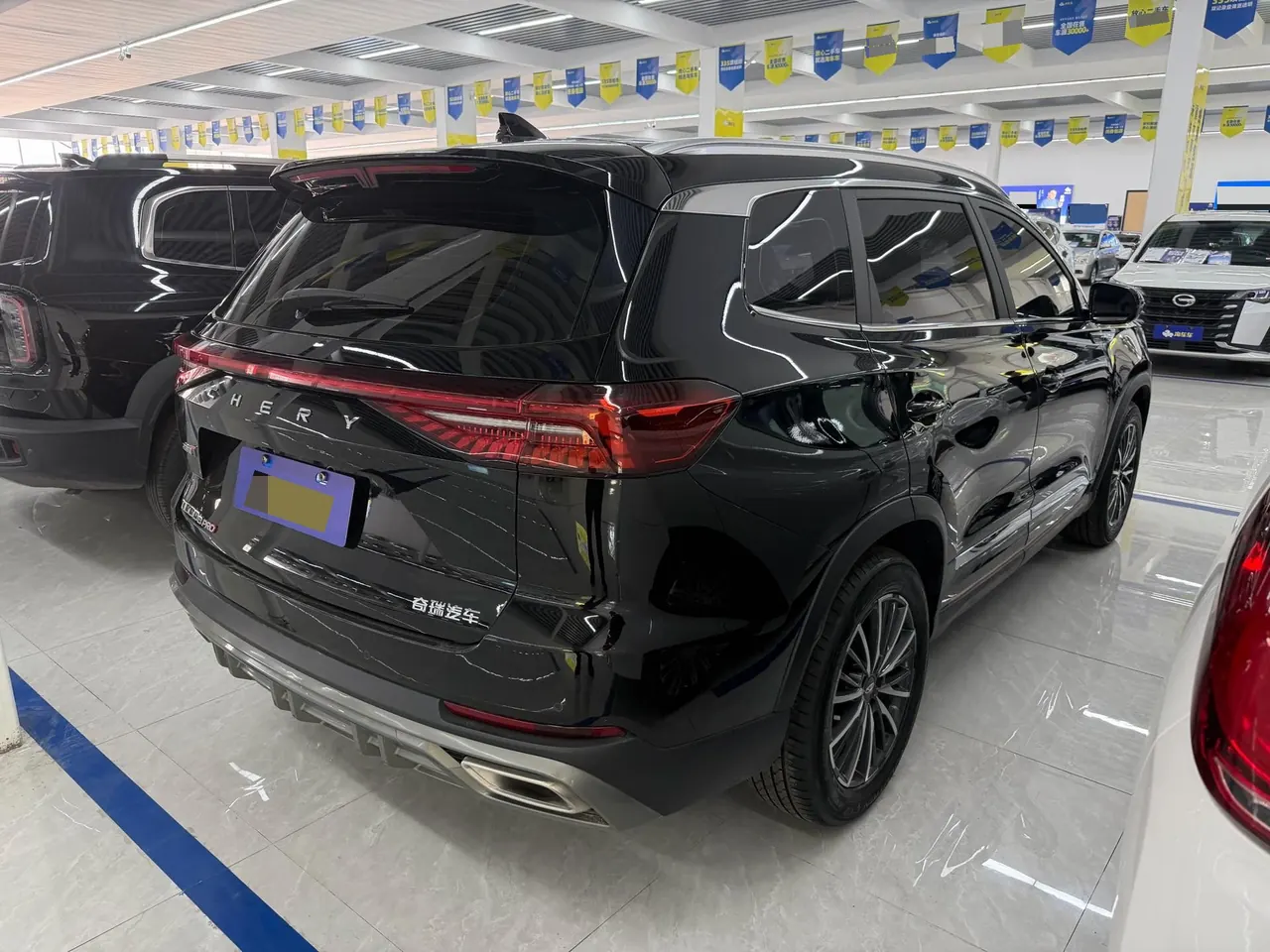 Chery 2022 Ruihu 8 PRO 1.6T 290T Two-Drive Vast Edition 5-seat Automatic Gear 2