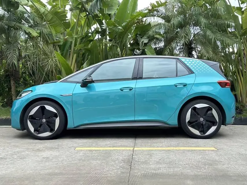 Volkswagen 2021 ID. 3 Pro Extremely Intelligent Automatic 3