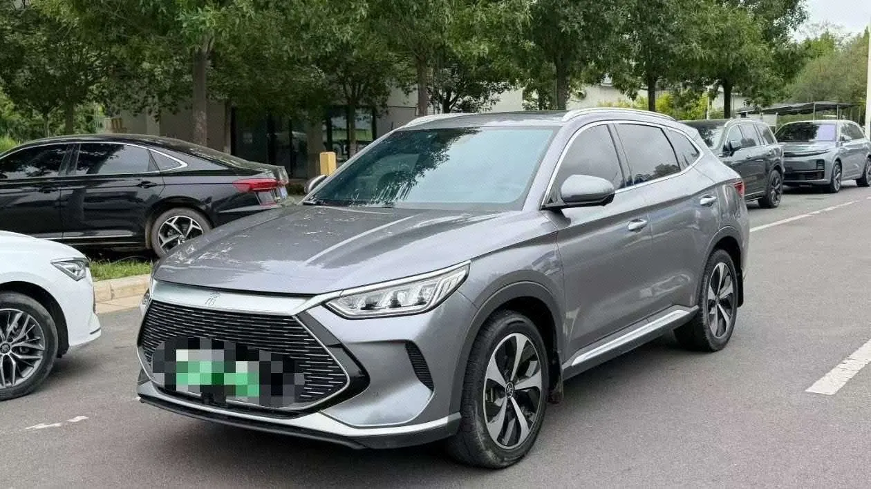 BYD Song PLUS New Energy 2022 Song PLUS DM-i 1.5 Stepless 110KM Flagship PLUS 5G Edition Automatic Gear - View 1