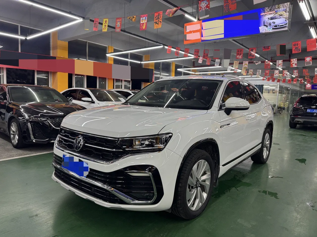 打开图片灯箱:Volkswagen 2020 Tanyue X 2.0TSI 330TSI Two-Drive Distinguished Intelligent Joint Edition Automatic Gear