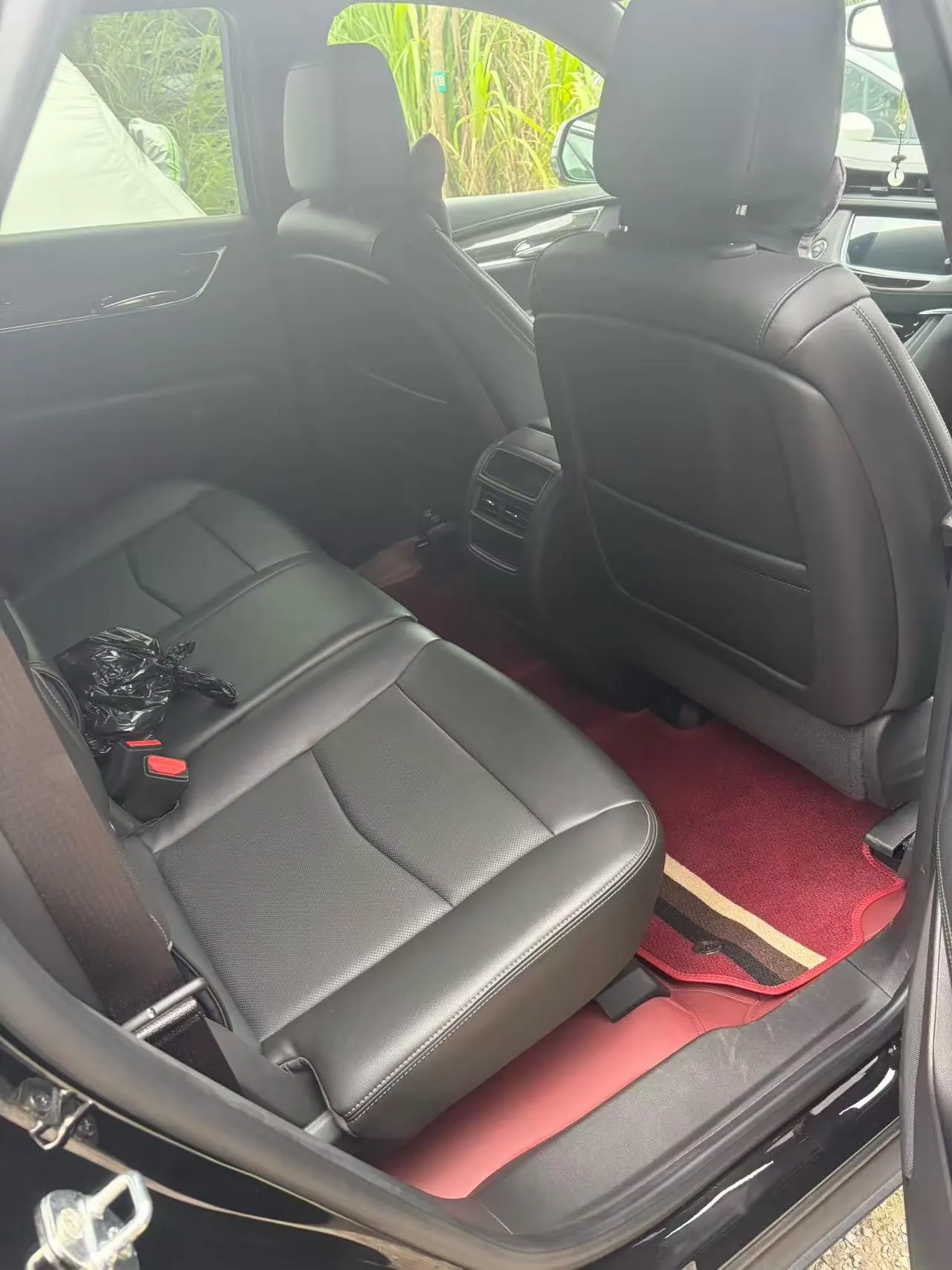 Cadillac 2022 XT5 48V 2.0T 4-wheel drive luxury (hummingbird version) automatic gear 2