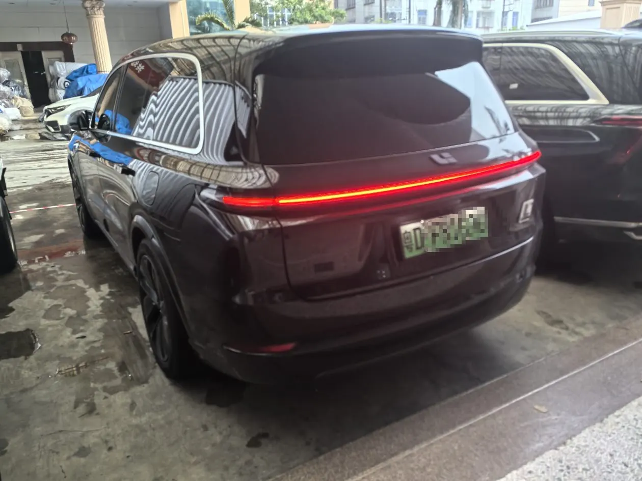 Li 2022 L9 1.5T Max Edition Automatic Gear 4