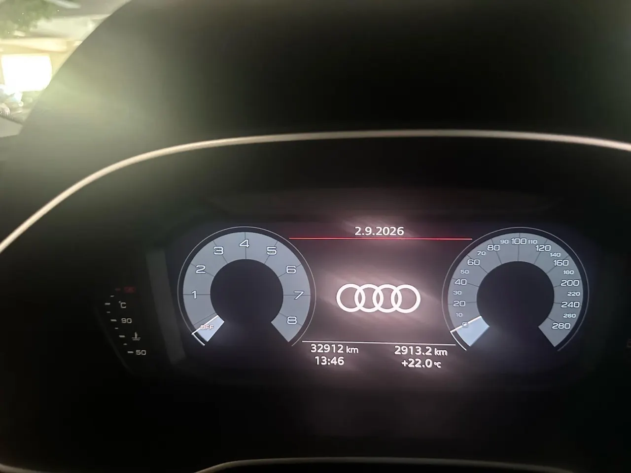 Audi 2022 Q3 1.4TFSI 35TFSI Fashion Elegant Automatic Gear 8