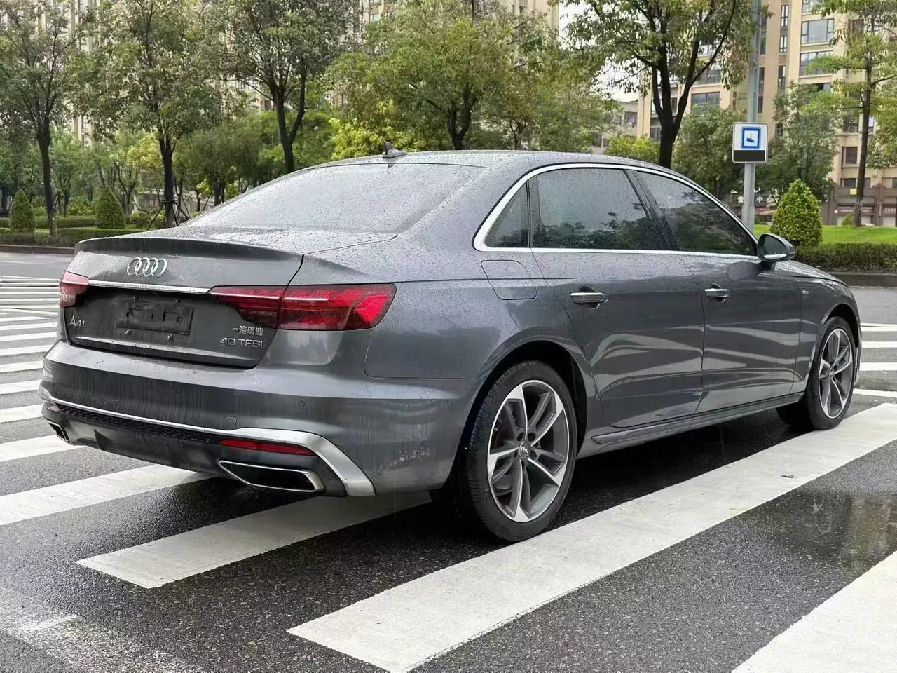 Audi 2020 A4L 2.0TFSI 40TFSI Deluxe Dynamic Automatic 9