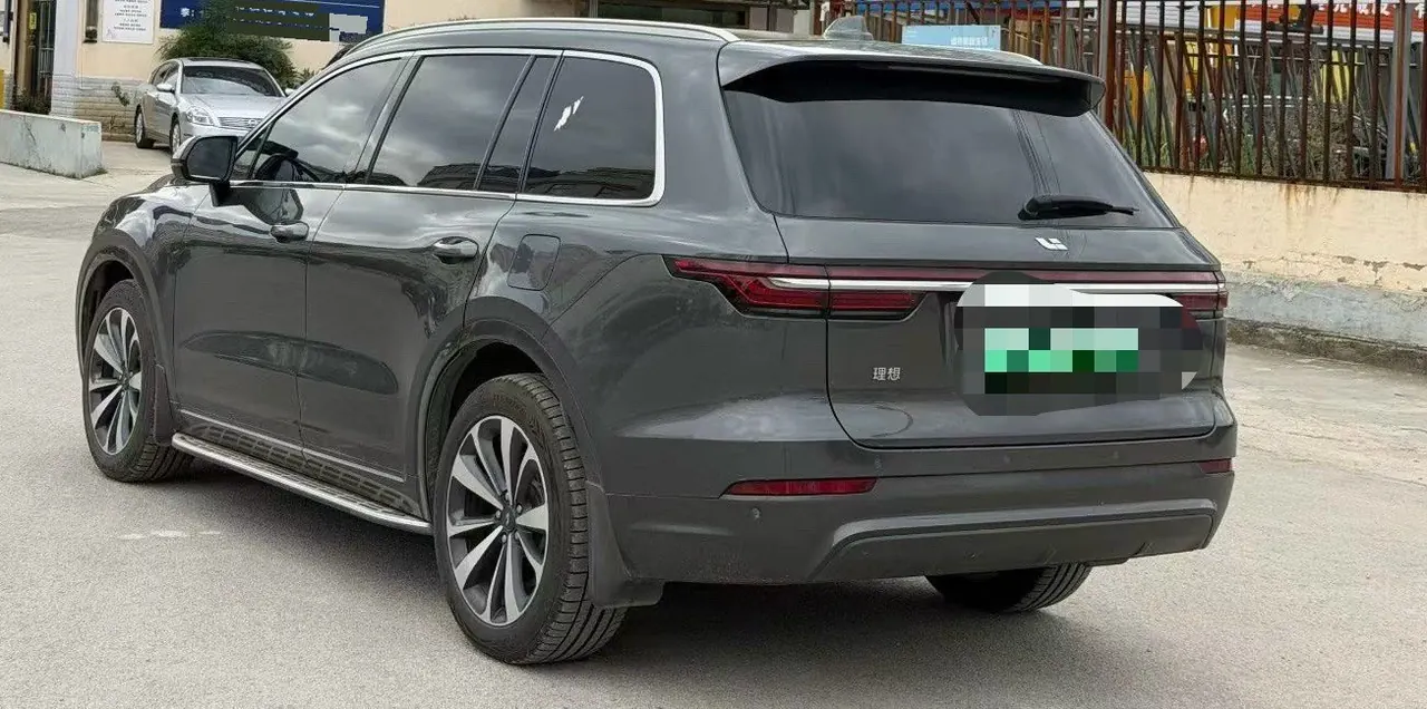 Li 2020 ONE 1.2T extended range 6-seat automatic gear 4