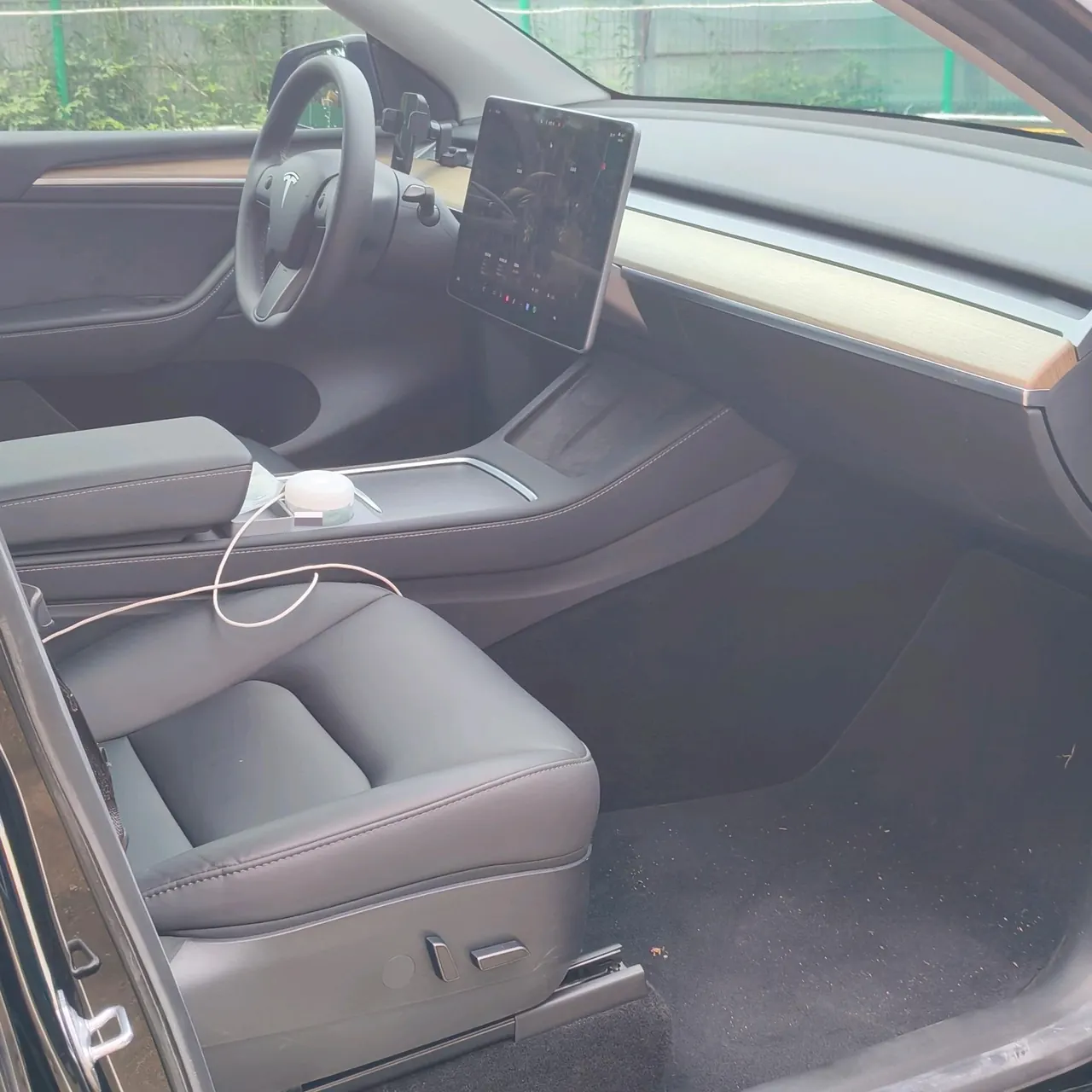 Tesla 2022 Model Y rear-wheel drive version (facelift) automatic gear 5