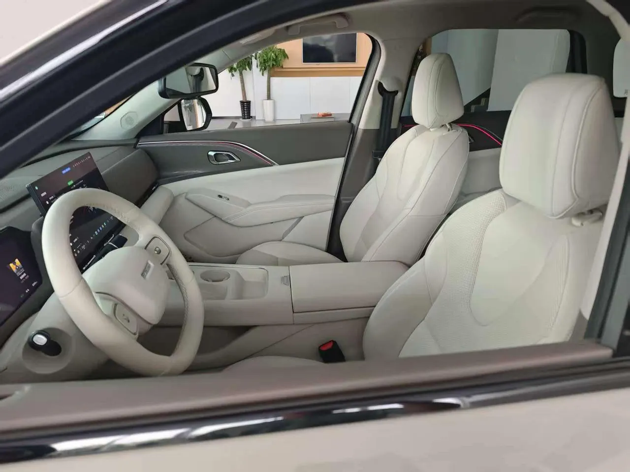 Haval 2025 Xiaolong MAX 1.5 Hi 4 165 Ultra Smart Driving Edition Automatic Gear 5