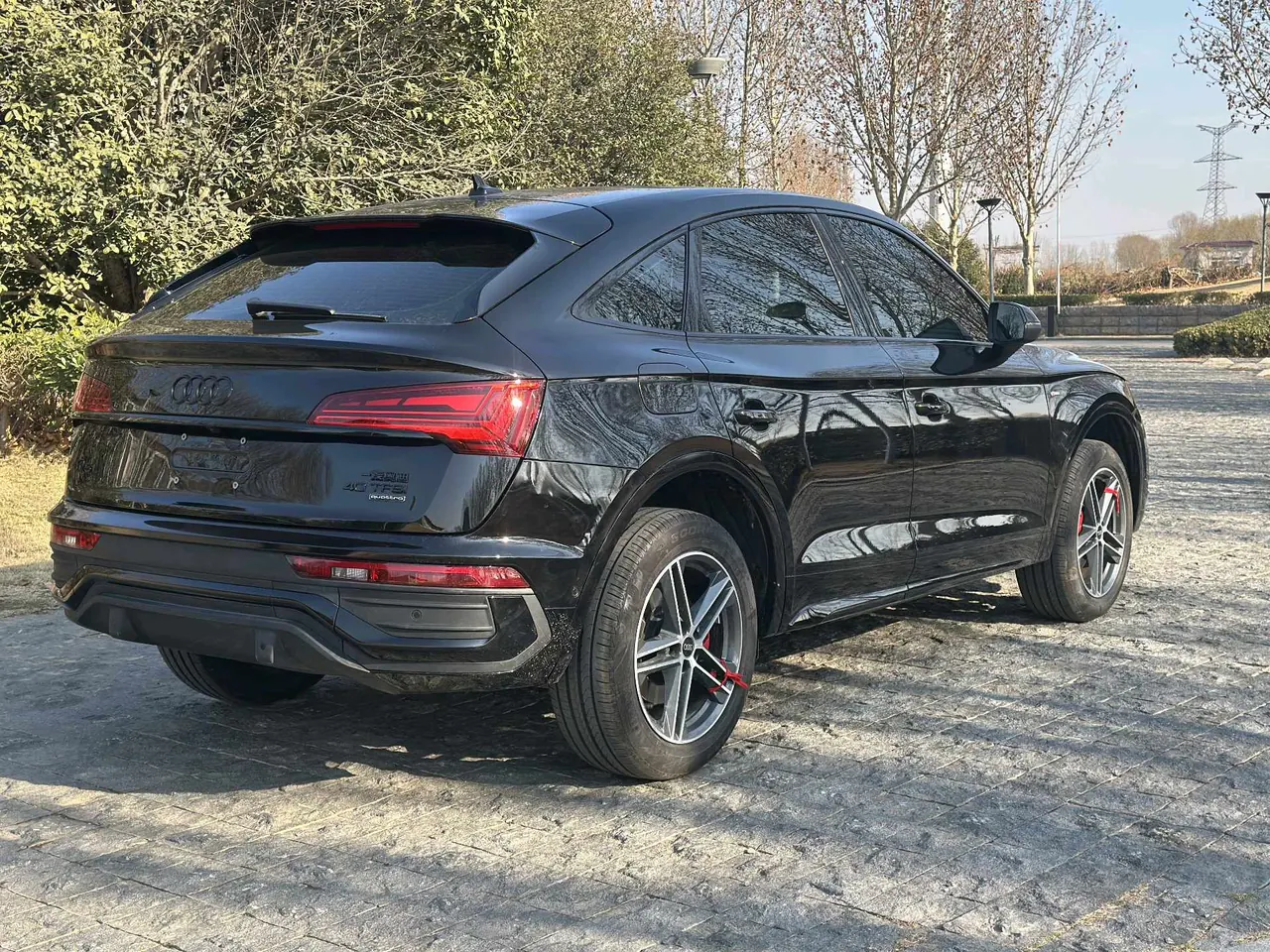 Audi 2024 Q5L Sportback 2.0TFSI 45TFSI luxury automatic transmission 9