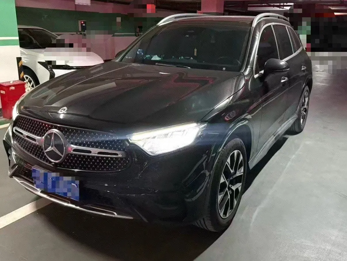 Open image lightbox: Mercedes Benz 2024 GLC 260 L 4MATIC 48V 2.0T Luxury 5-seat Automatic Gear