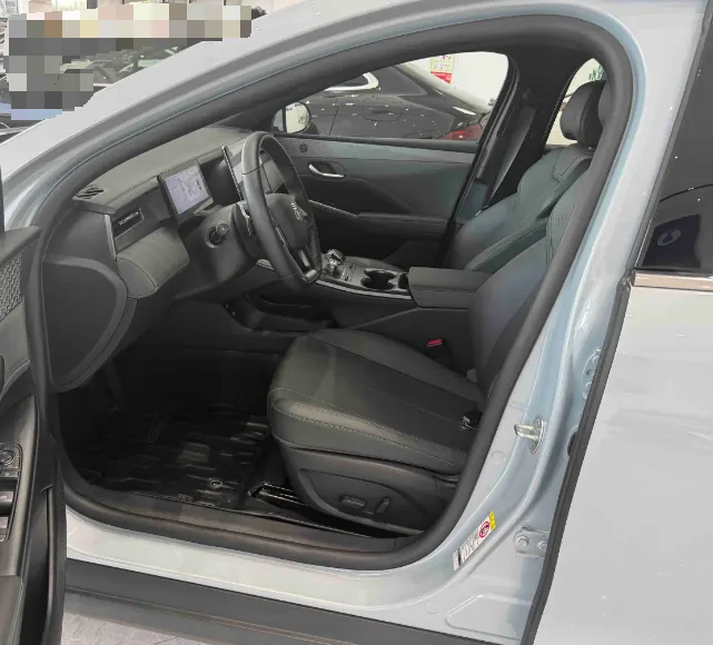 BYD 2025 Qin PLUS DM-i 1.5 stepless smart driving version 120KM Exceed automatic gear 3